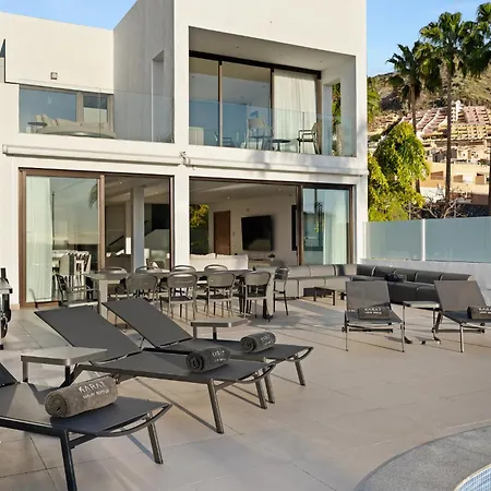 Villa Karat Esmeralda *